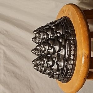 Nordic Ware bundt cake pan